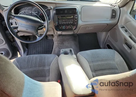 2000 Ford Explorer Sport from USA, damaged, VIN 1FMYU60EXYUA33044